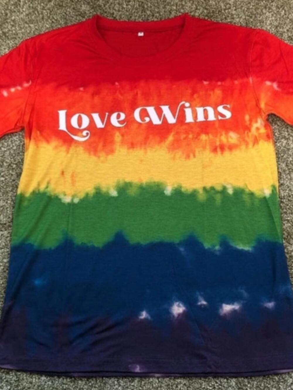 🟢🎈3/$15🎈New! Adult Medium "Love Wins" tie die rainbow pride shirt